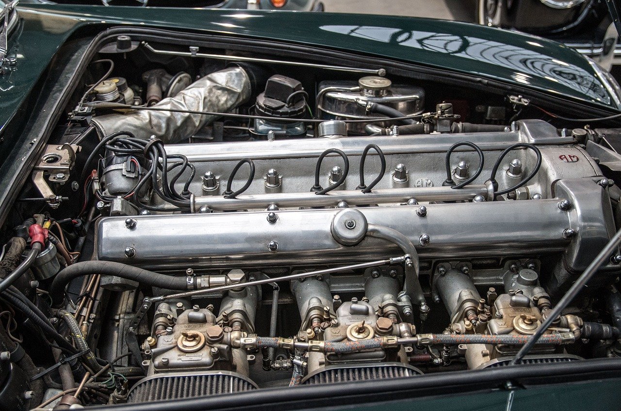engine, aston-martin, automobile, vehicle, drive, metal, carburetor, engine compartment, technology, machine, mechanics